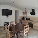 La Petite Grande Apartament *