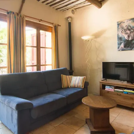 La Petite Grande Apartment