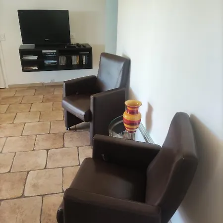 Apartment La Petite Grande *